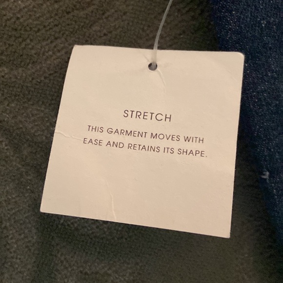 Woman’s Liz Claiborne Jackie jeans - Picture 5 of 8